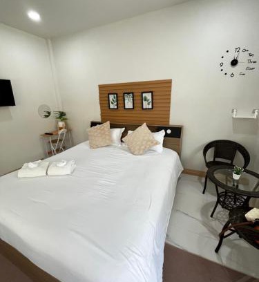 Mae Kon Hostel | Baan Sabai Singha Park