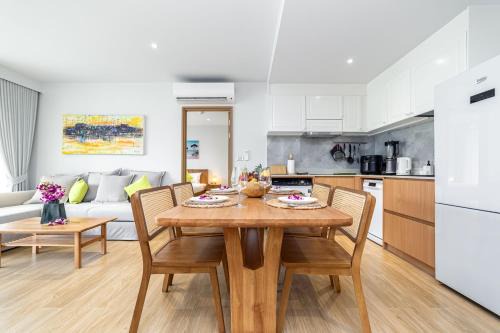 Bang Tao Apartment | Beachside 2 bedrooms apartment 200 meters to Bang Tao Beach Manage by OCEAN HUB
