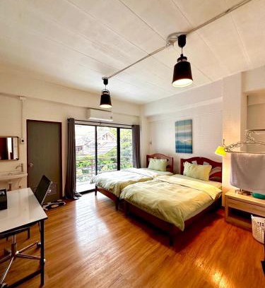 Khlong Toei Hotel | BT Fifty