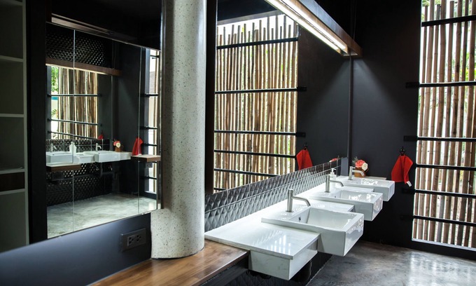 Embassy District Hostel | Cloud on Saladaeng Silom Hostel Bangkok