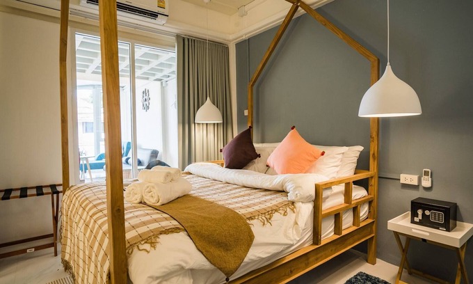 Chang Phueak Apartment | Contemporary Loft in the Heart of Chiang Mai - 5 Mins From Nimman