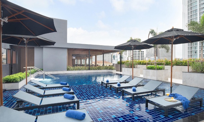 Nana Hotel | Eleven Hotel Bangkok Sukhumvit 11 (SHA Extra Plus)