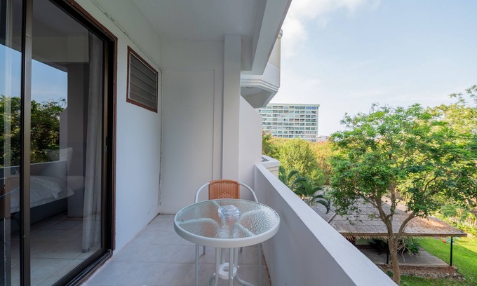 Pratumnak Hill Hotel | Hillside Resort Pattaya