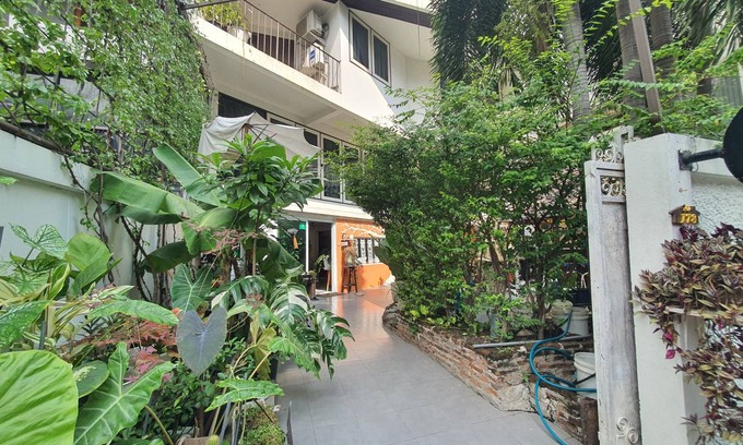 Bangkok Central Business District Hostel | Hostel ∙ 8 guests