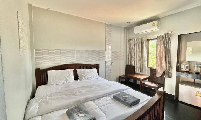 Uttaradit Hotel | Hotel ∙ 3 guests