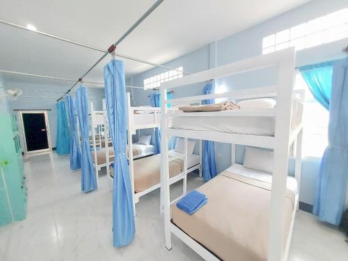 Khlong Sok Hostel | Khao Sok Backpacker Hostel