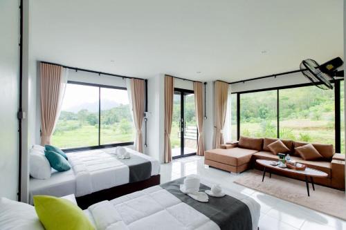 Khlong Sok Resort | Khaosok River Stone Resort & Camp
