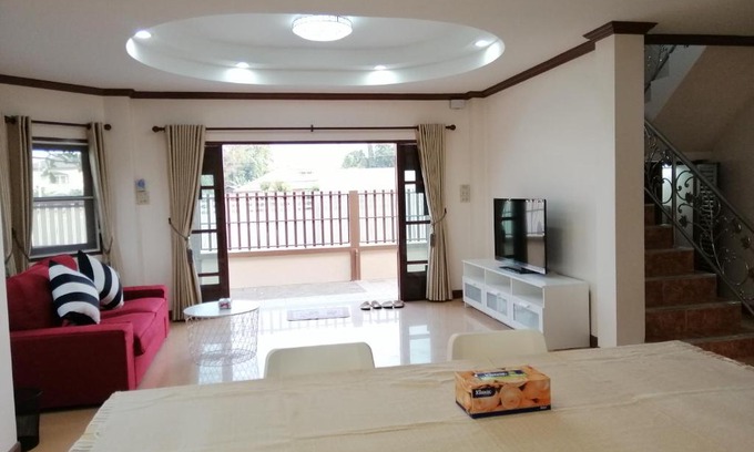 Ban Pong House | Kim​ banpong
