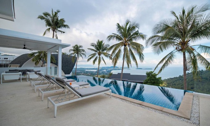 Lamai Villa | Luxury Modern Villa