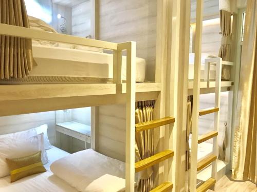 Lat Krabang Hostel | Mariya Lady Hostel At Suvarnabhumi Airport