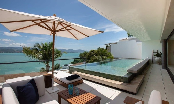 Moo 5 Villa | Muscat 3-Bedroom Villa with Beach Access