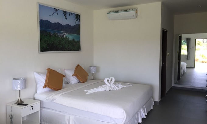 Ban Khlong Haeng Hotel | Nadivana Serviced Apartments