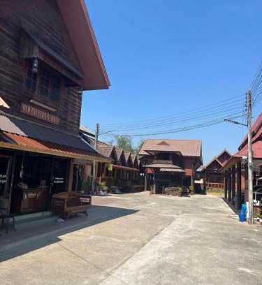 Mueang Kao Hostel | Old City Guest House