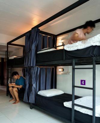 Chang Phueak Hostel | Rainbow hostel Chiang mai