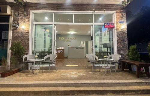 Saladan Hostel | Rest And Relax Hostel