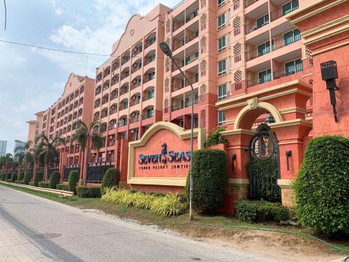 Na Kluea Apartment | Seven Seas Condo Resort