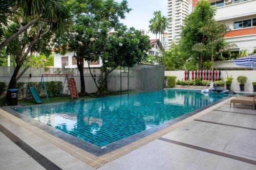 Asoke Apartment | Shine33