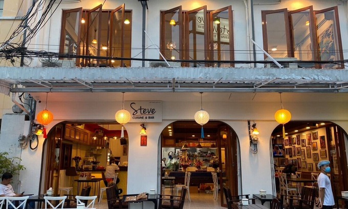 Wat Sam Phraya Hostel | Steve Lady Hostel