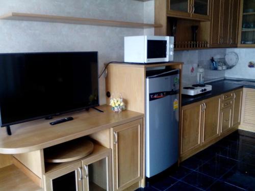 Jomtien Apartment | VIEW TALAY CONDO #1 = JOMTIEN CALL ME +66-8-68409-206
