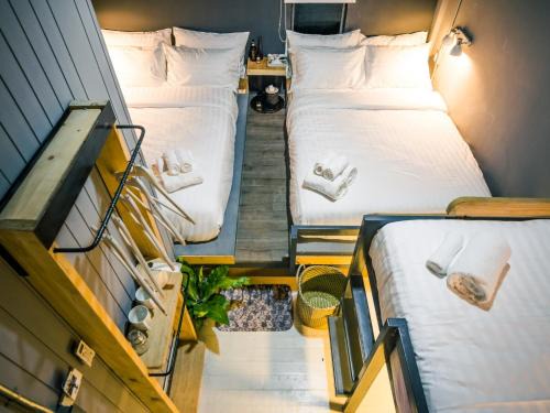 Wat Sam Phraya Hostel | Zeds Hostel Bangkok