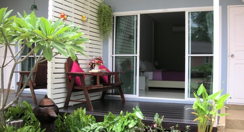 Mueang Kao Hotel | Baan Rim Klong Resort