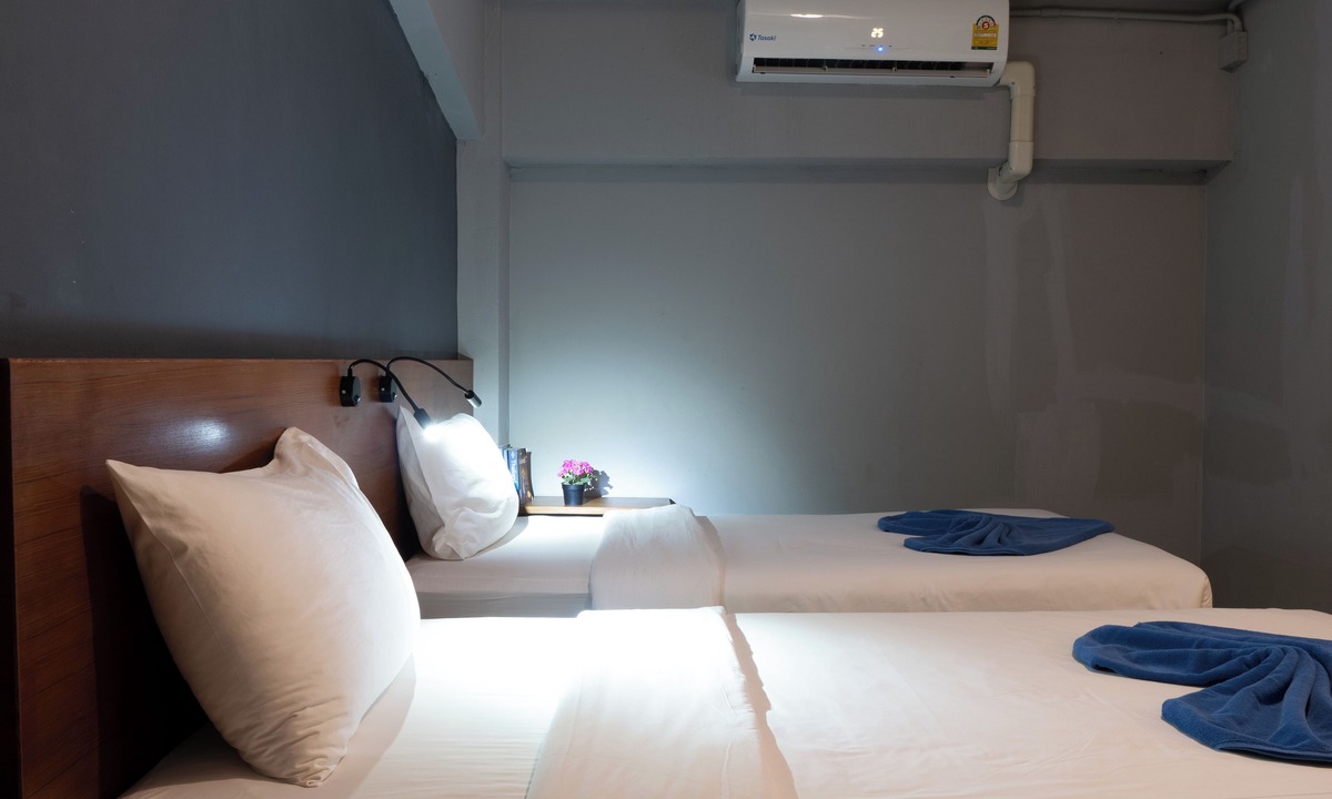 Downtown Krabi Hostel | Leisure Hostel