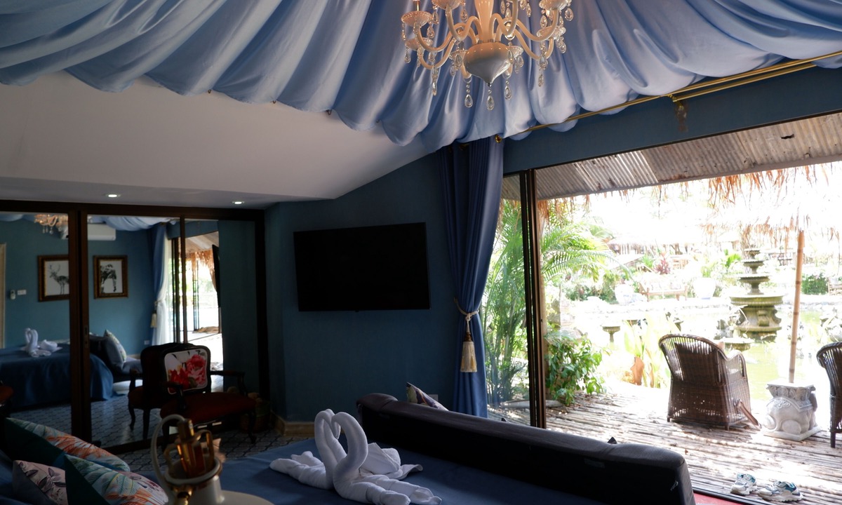 Sattahip Resort | Jungle Moon Boutique Homestay