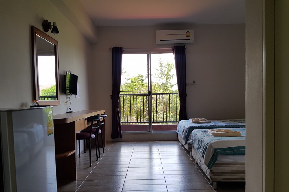 Mae Jo Apartment | Boonthavon Maejo Hotel