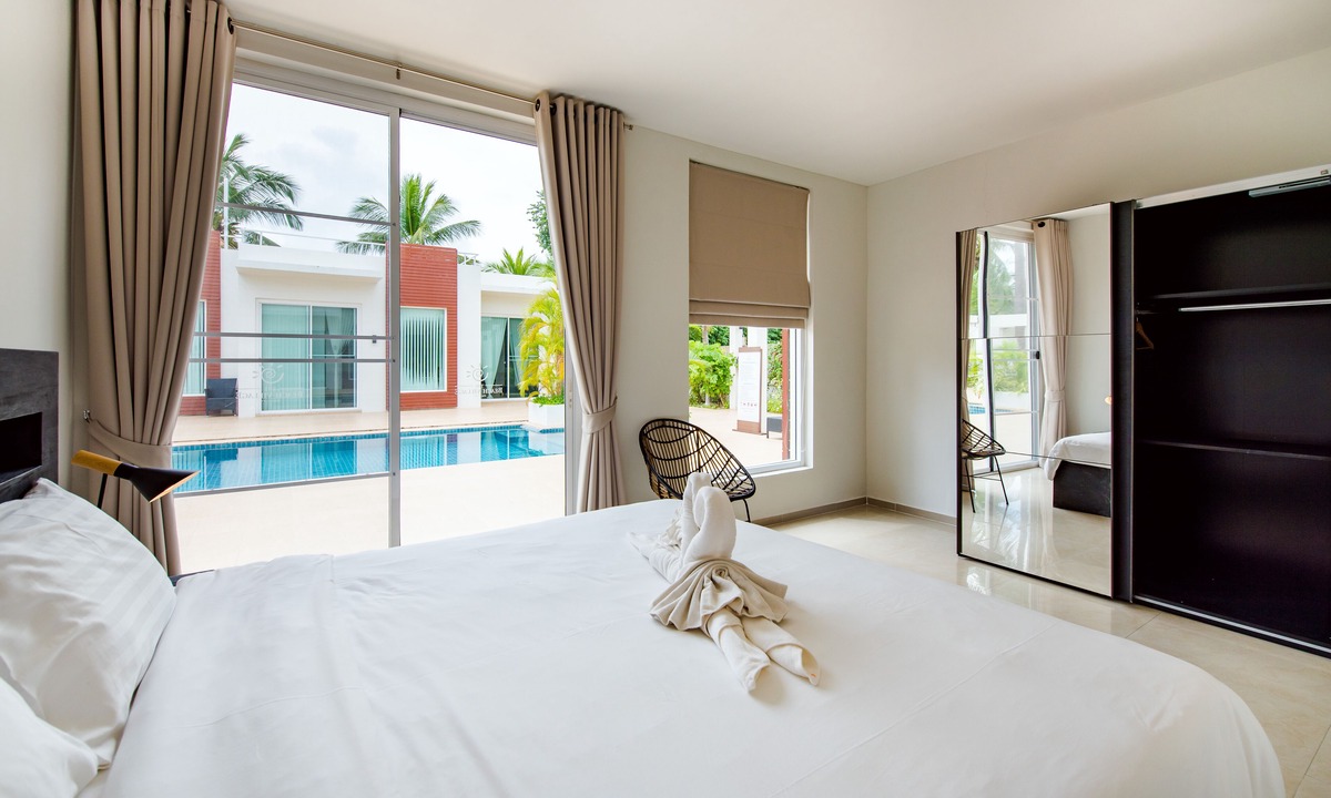 Sam Roi Yot Hotel | The Beach Village Resort