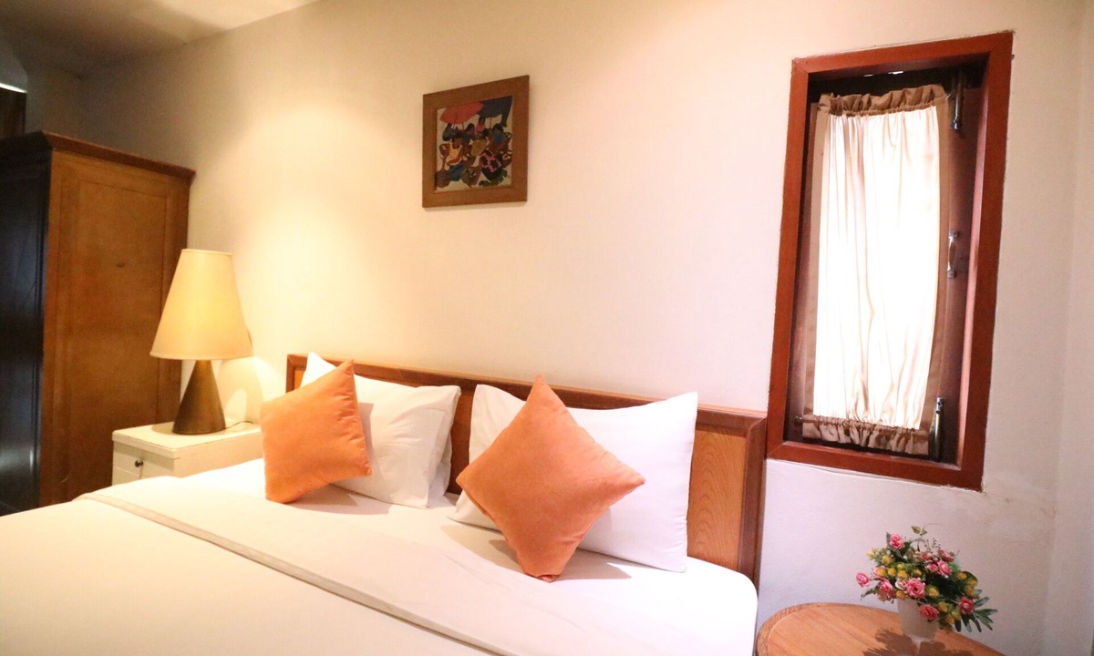 Ramkhamhaeng Hotel | JL Bangkok