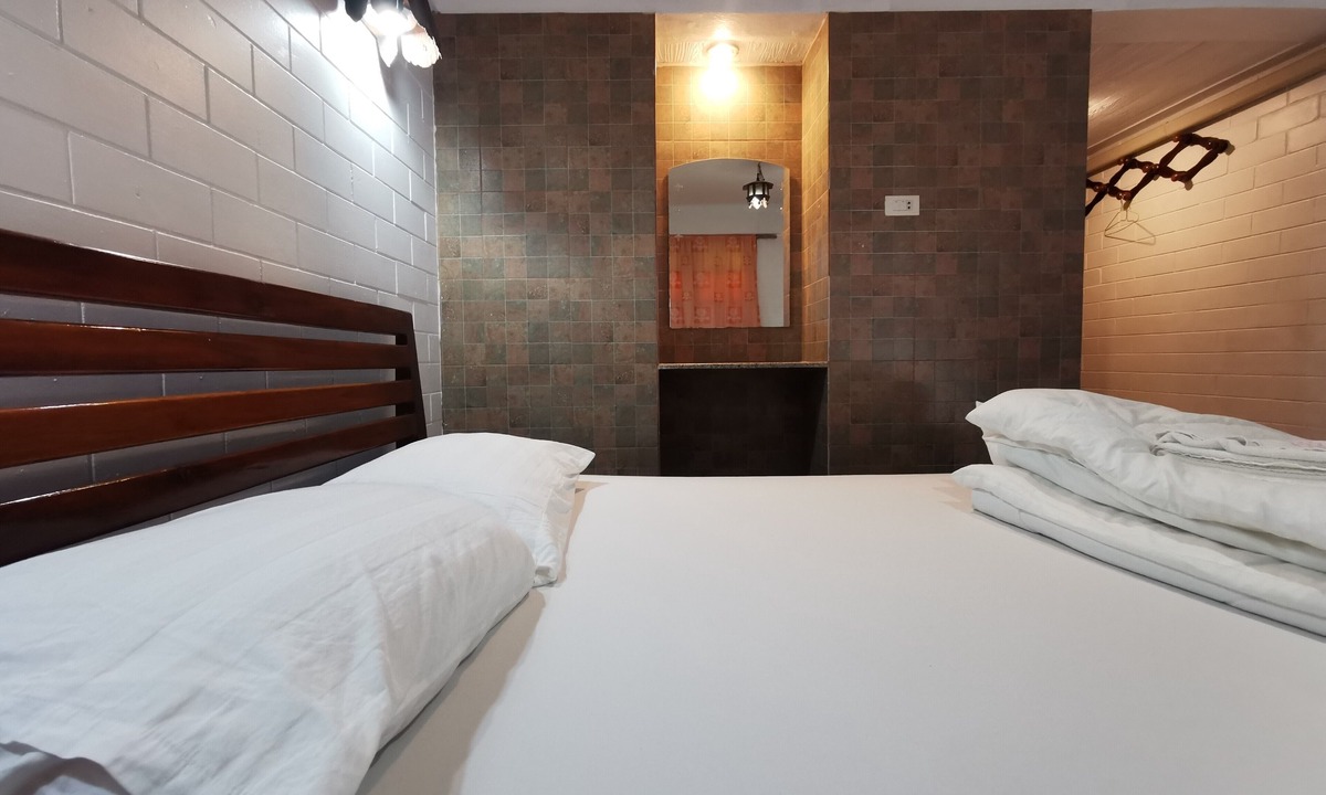 Chonburi Hotel | Baan Lanna Resort