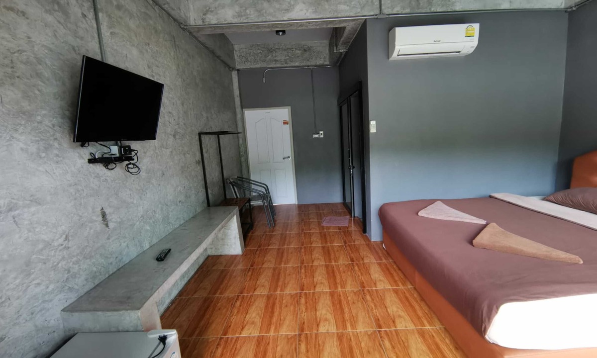 Nakhon Nayok Hotel | OYO 1167 Ban Pa Rim Khuean
