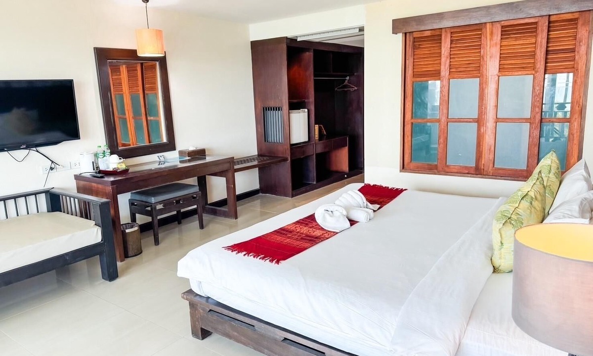 Pak Nam Pran Hotel | Pattawia Resort & Spa