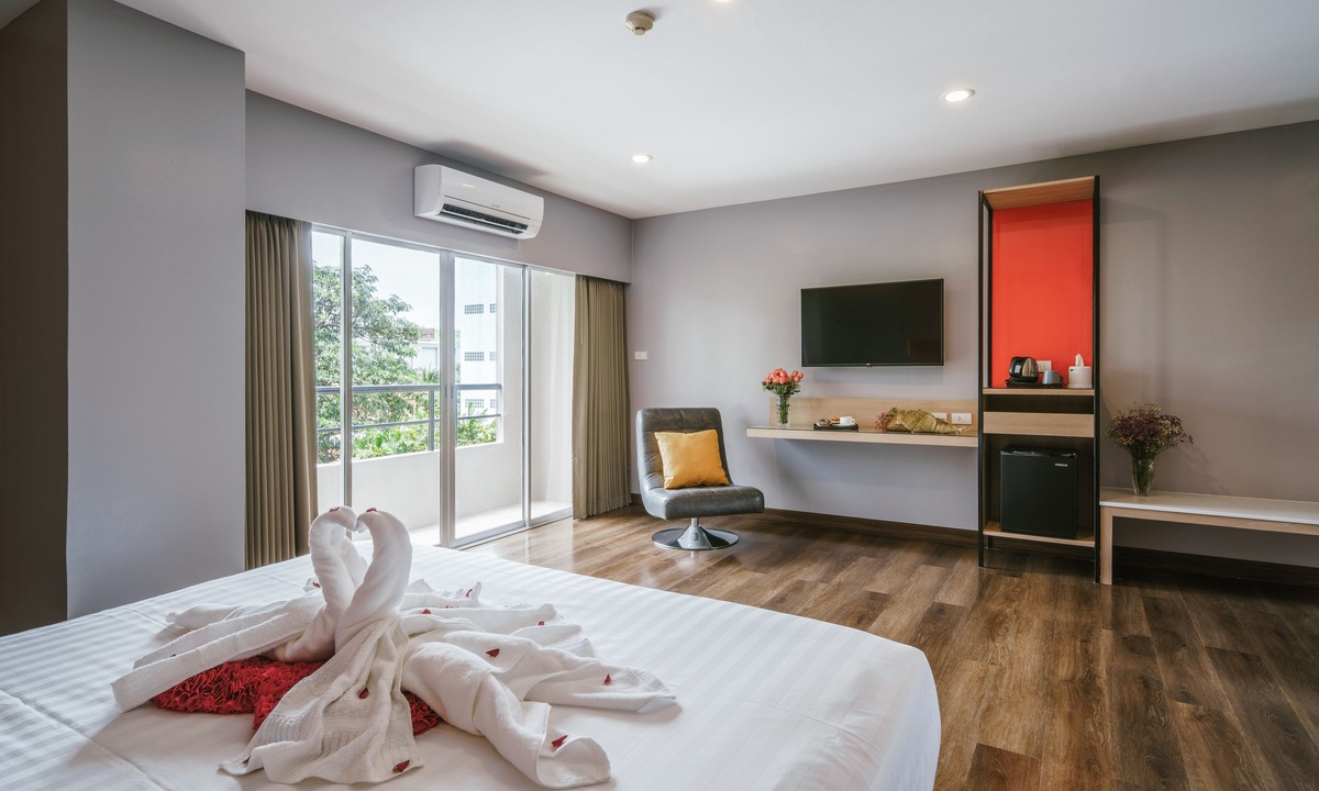 Wat Tha Phra Hotel | Season Place Hotel