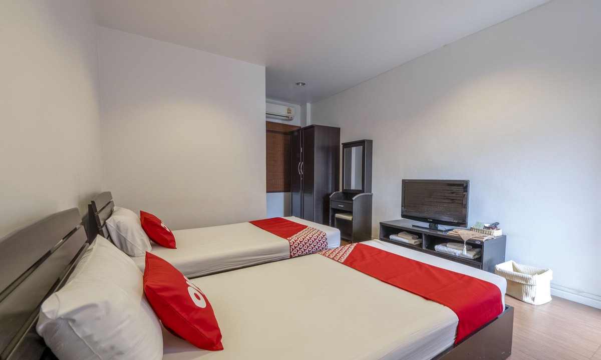 San Chao Pho Suea Hotel | OYO 1089 Baan Boran