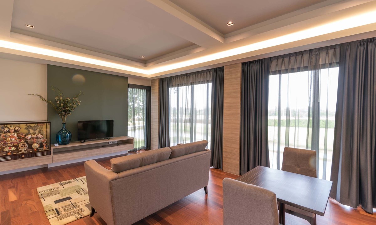 Sung Noen Hotel | Green Ville Laguna Hotel