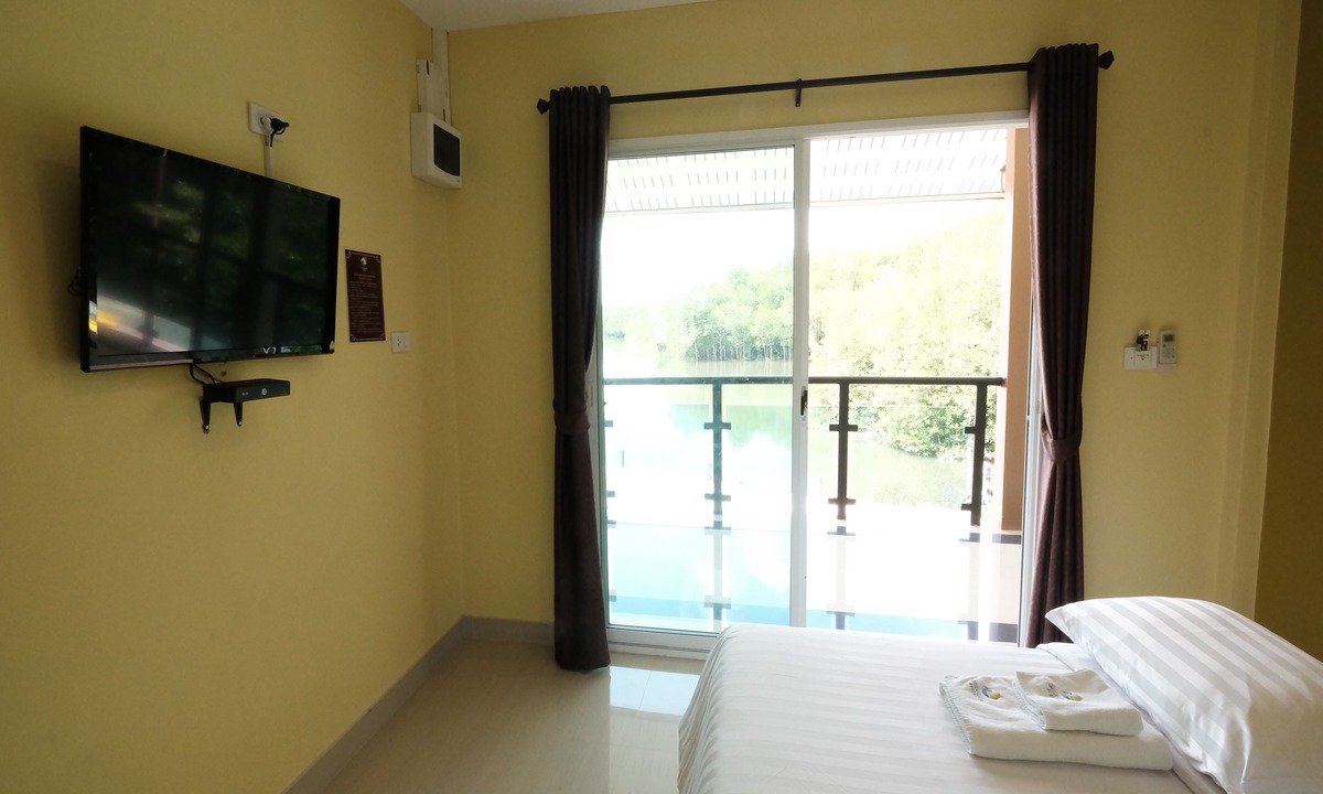 Khlong Thom Hotel | Srikanlaya Resort