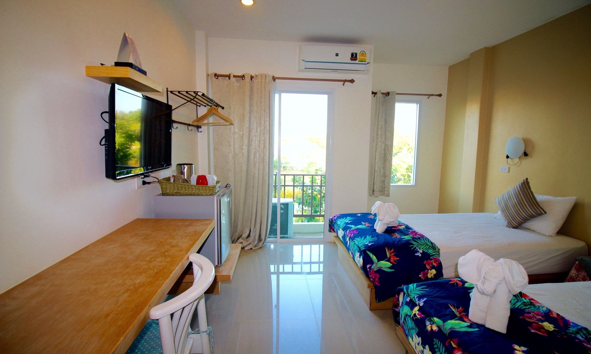 Sattahip Hotel | Green Apple Villa