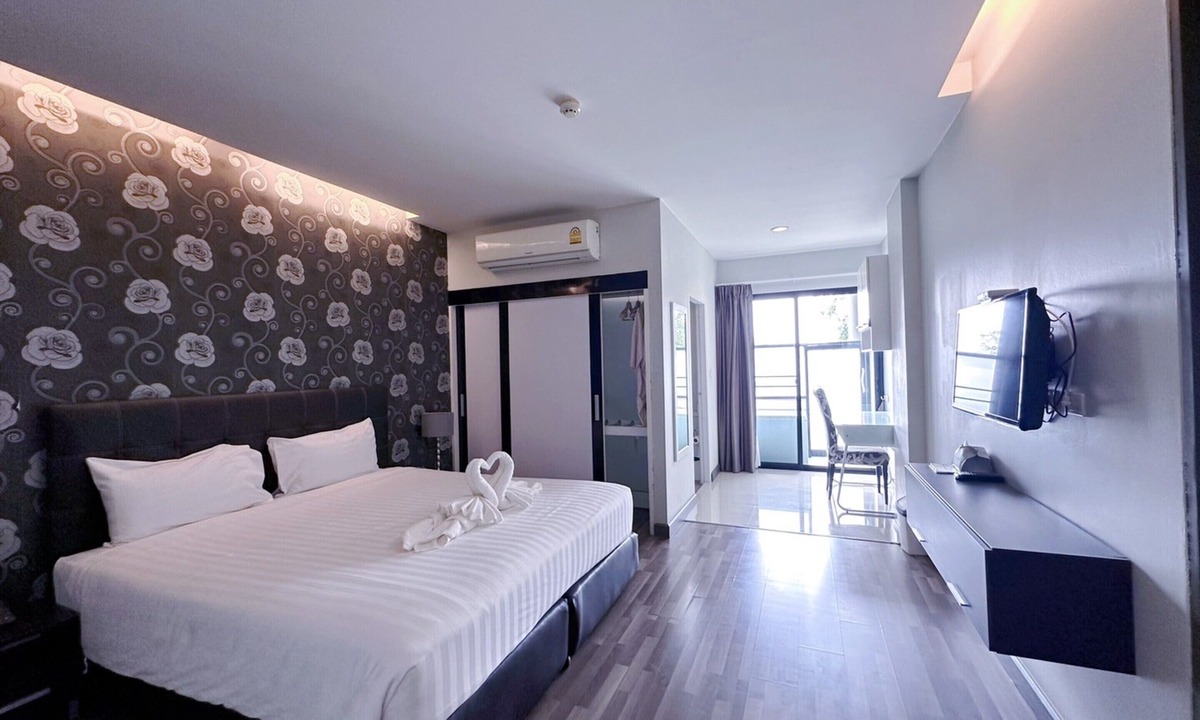 Nai Mueang Hotel | Romyen Garden Place