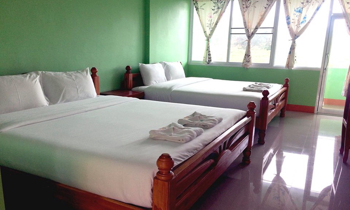 Nong Nam Daeng Hotel | Boonto Town