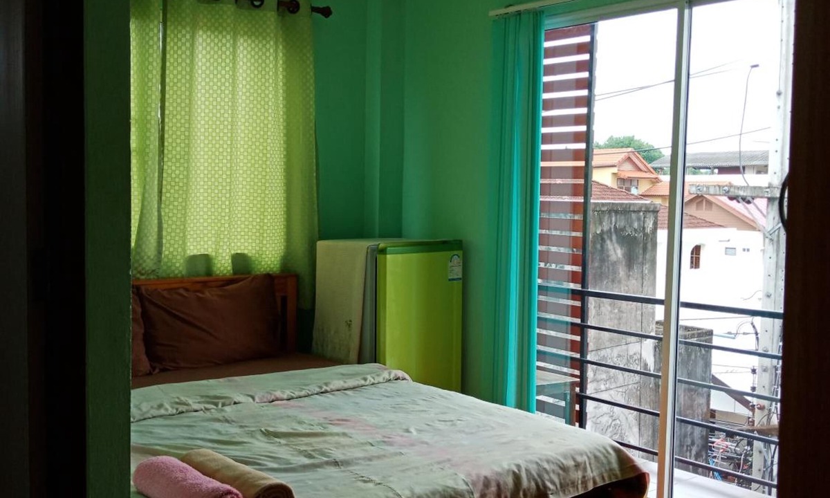 Sri Phum House | You and Me Hostel