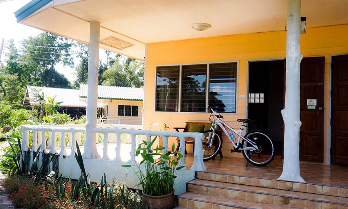 Nam Song Hotel | Country Lake Nature Lodge