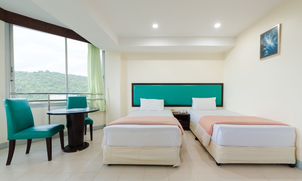 Ban Phe Hotel | Nice Beach Hotel