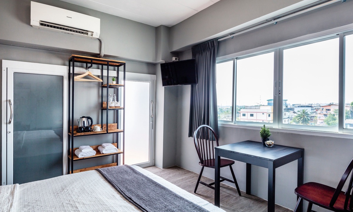 Bang Khae Nuea Hotel | Penyos Service Apartment