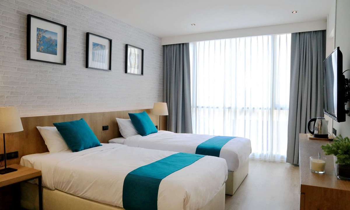 Phlabphla Hotel | B Stay Hotel