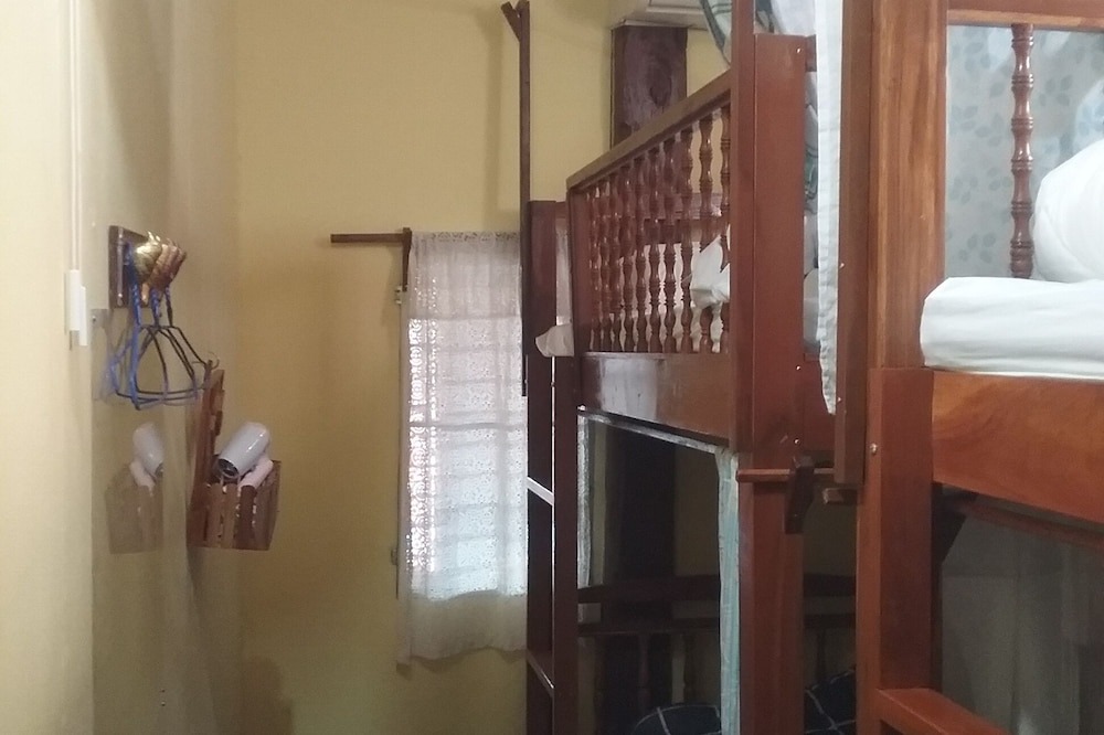 Mueang Kao Hostel | Arunrat GuestHouse - Hostel
