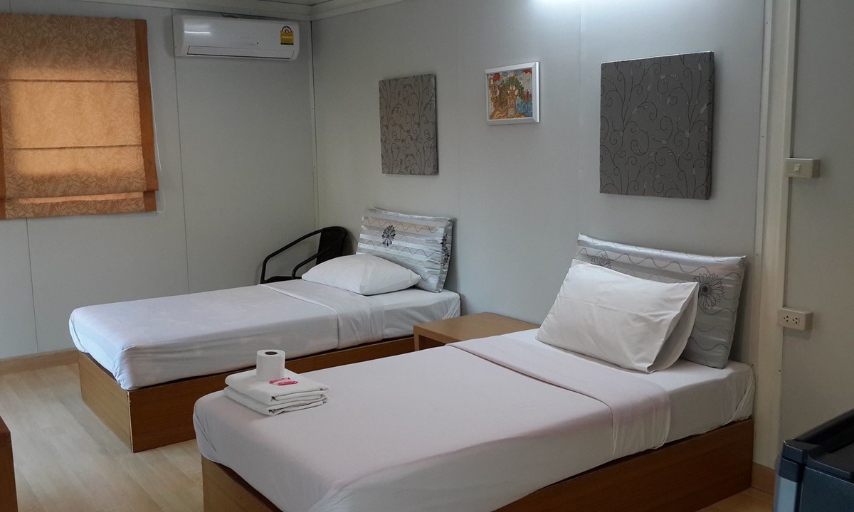 Sung Noen Hotel | Baansakulpetch Hotel