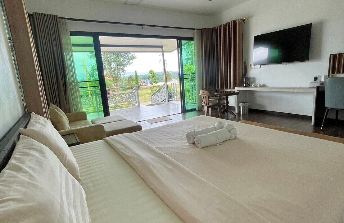 K. Phu Pieng Resort | River valley resort