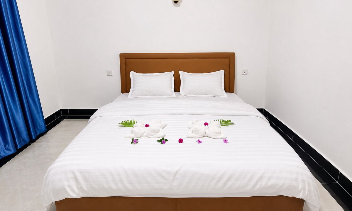 Koh Rong Bed & Breakfast | Blue Zone Hostel
