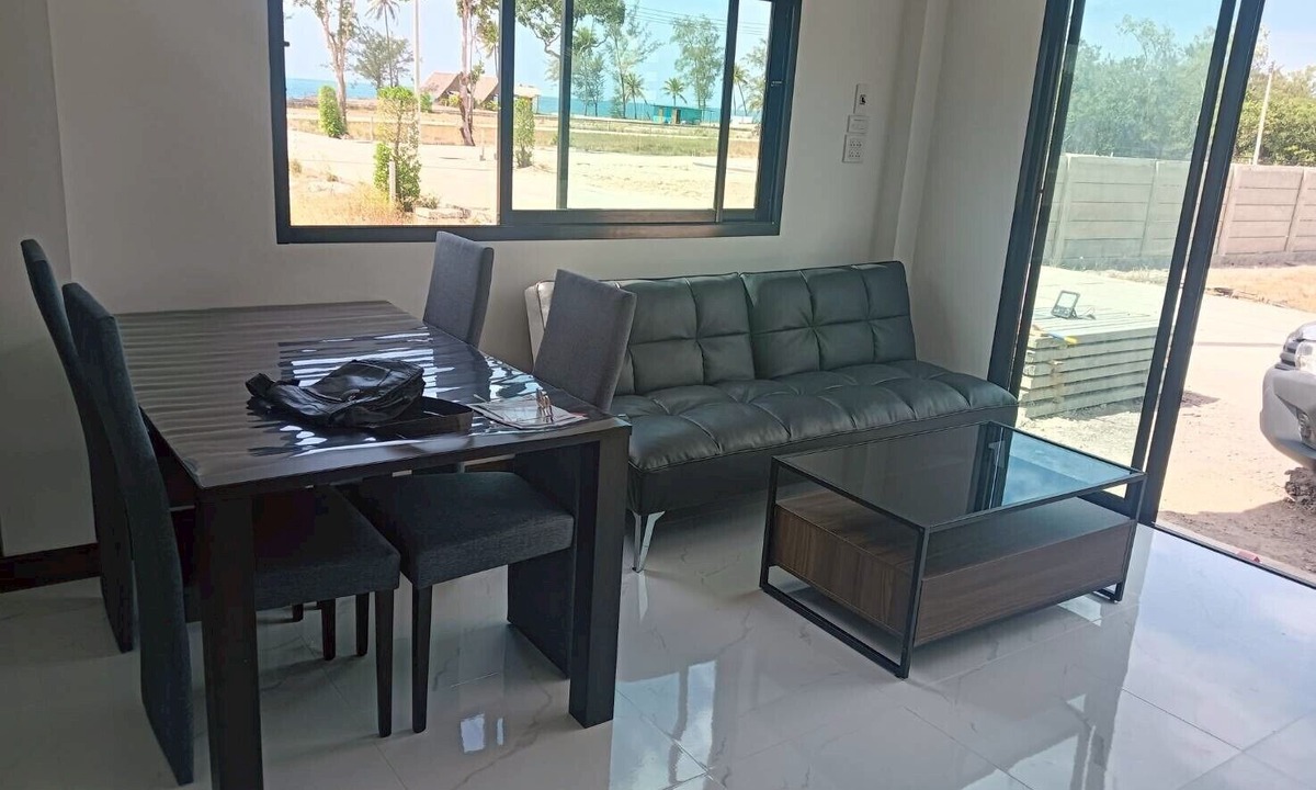 Mai Rut Villa | A&B Beach Villa At VK